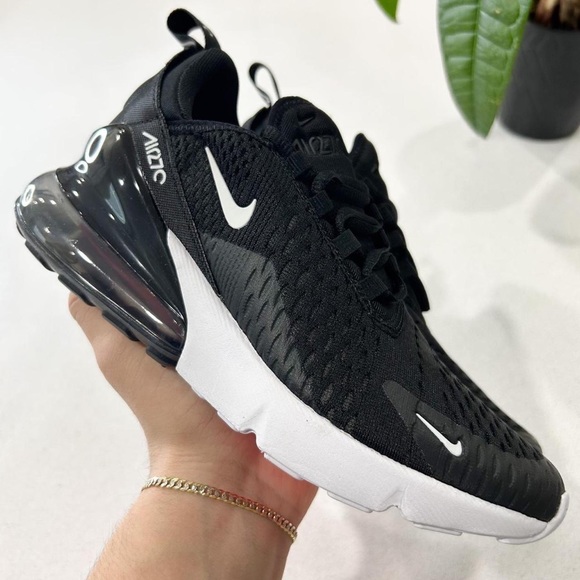 Nike Shoes - 🖤🤍 New Nike Air Max 270 Black White Sneakers